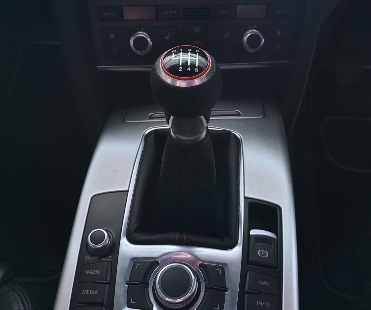 S-Line Gear Knob